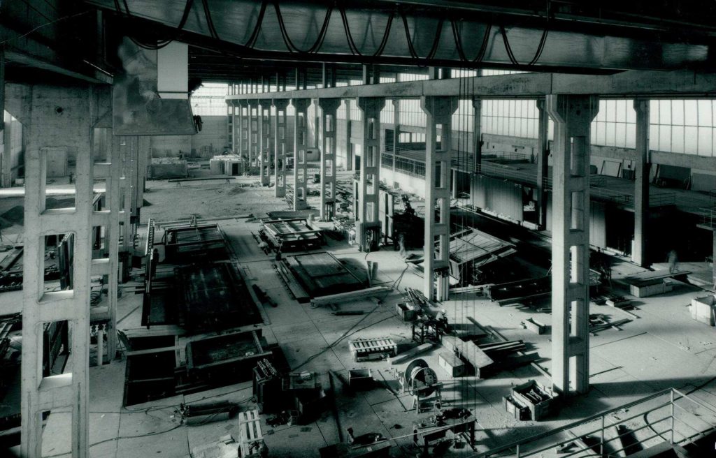 [Abb. 135] „Fertigteilwerk Coignet, 1964“ von Kellner, Erwin (1964) | Quelle: Deutsche Digitale Bibliothek | Lizenz: CC BY-NC-SA 4.0