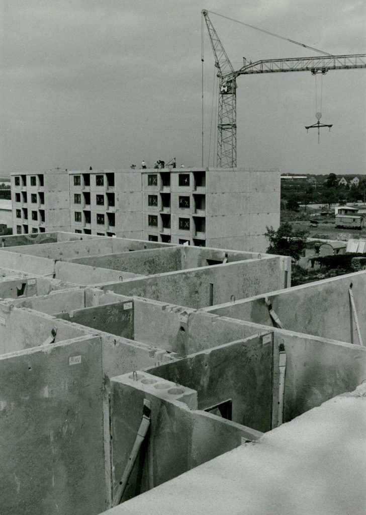 [Abb. 131] „Holzmann - Coignet (Beton), 1962“ von Prager, Georg (1962) | Quelle: Deutsche Digitale Bibliothek | Lizenz: CC BY-NC-SA 4.0