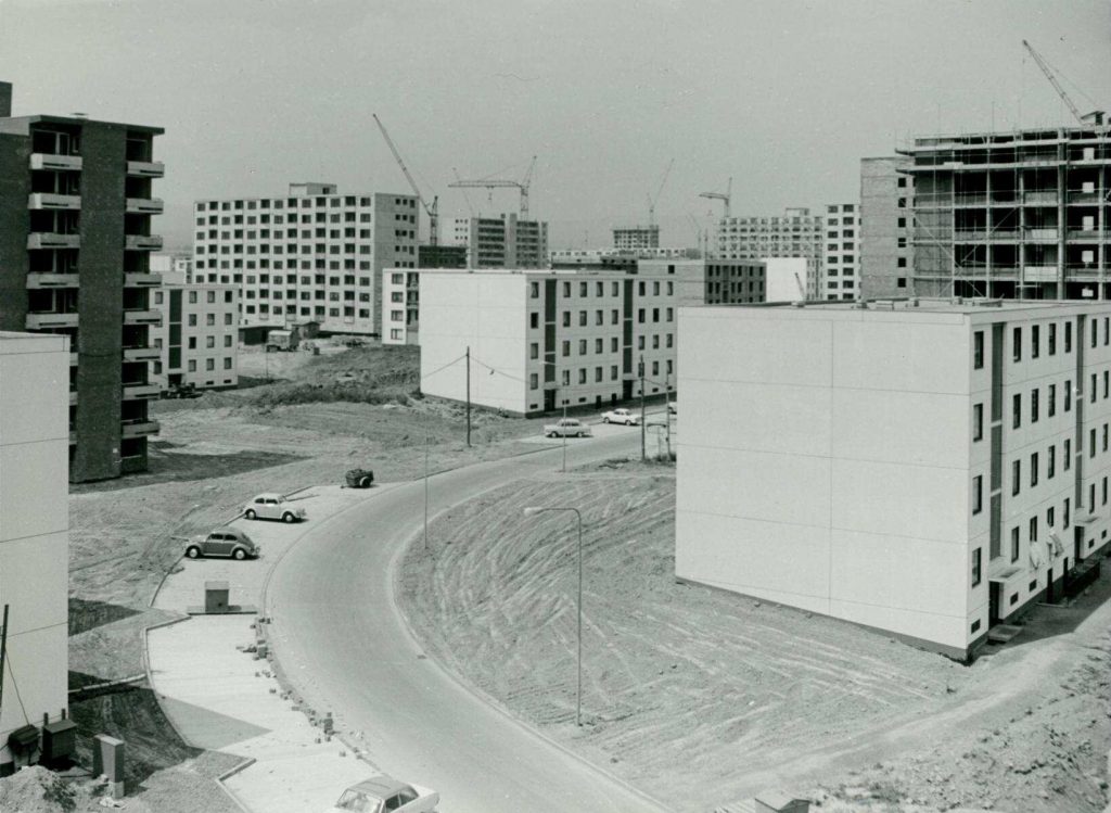 [Abb. 127] „Holzmann - Coignet (Beton), 1962“ von Prager, Georg (1962) | Quelle: Deutsche Digitale Bibliothek | Lizenz: CC BY-NC-SA 4.0